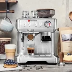 خرید اسپرسوساز گاستروبک مدل 42624 – ظرفیت ۲.۵ لیتر با آسیاب چوبی تعبیه‌شده و فشار ۱۵ بار | قیمت و مشخصات | پخش پامچال مشهد - Image 3